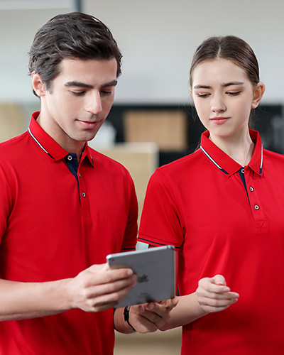 選擇恒(héng)迪服裝定(ding)制深圳T恤(xu)衫的優勢(shì)有哪些？